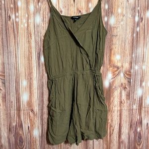 Express Romper Size Small